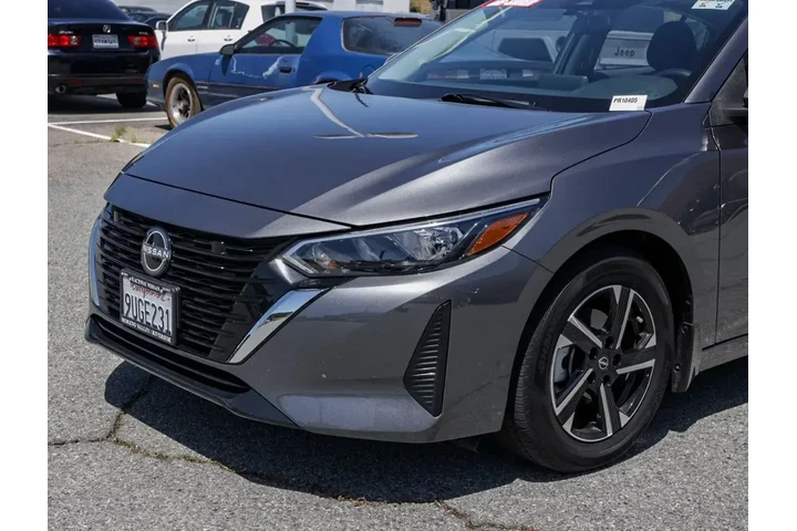 $20198 : Nissan Sentra 2025 SV 4dr Se image 10