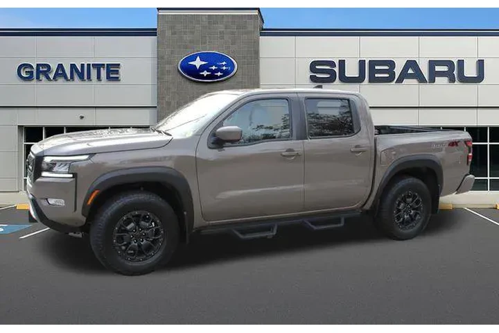 $35490 : Nissan Frontier 2023 4x4 PRO image 5