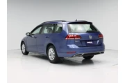 $21998 : Volkswagen Golf SportWagen 2 thumbnail