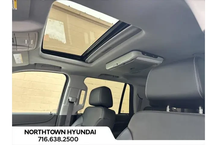 $35462 : Chevrolet Tahoe 2019 4x4 Pre image 2