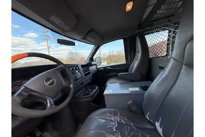 $13999 : 2012 GMC Savana 2500 image 10