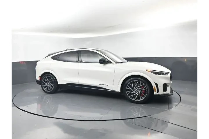 $37209 : Ford Mustang Mach-E 2023 AWD image 9