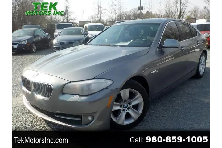 $10206 : 2011 5-Series 528i image 1