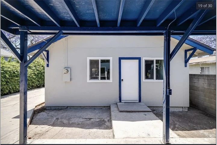 $3000 : Single house image 2