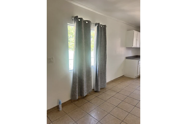 $3000 : Alquilo casa Dos recámaras en image 2