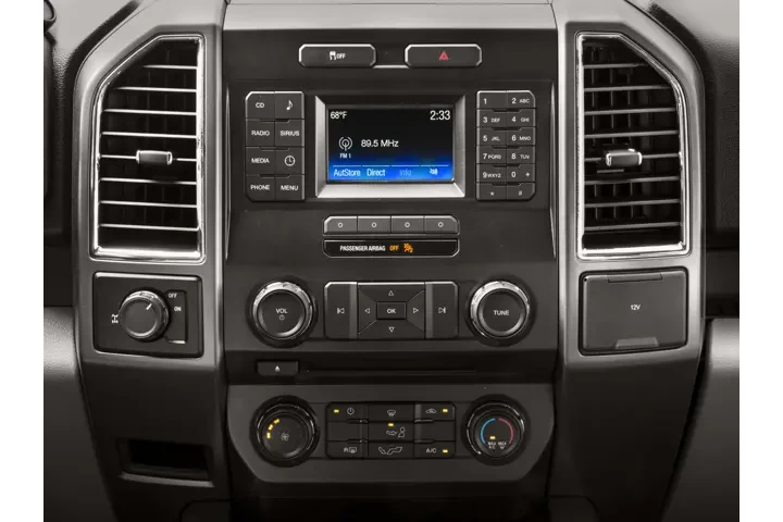 2017 F-150 XLT image 8