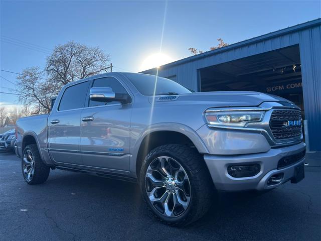 $34588 : 2019 1500 Limited, CLEAN CARF image 10
