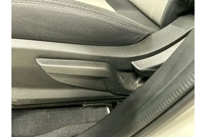 $22305 : Subaru Forester 2023 AWD Bas image 10