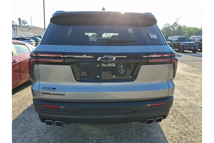 $33326 : Chevrolet Traverse 2024 LS 4 image 6