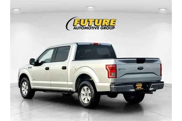 $22688 : Ford F-150 2015 4x2 XLT 4dr image 6