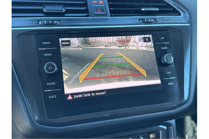 $10777 : 2018 Tiguan SE image 7