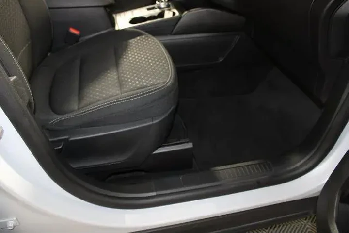 $24545 : Ford Escape 2025 AWD Active image 10