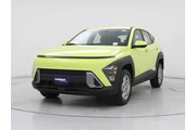 $22998 : Hyundai KONA 2024 AWD SE 4dr thumbnail