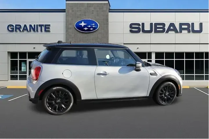 $19990 : MINI Hardtop 2 Door 2022 Coo image 9