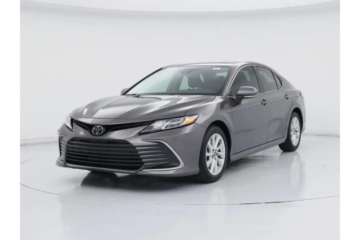$26998 : Toyota Camry 2023 LE 4dr Sed image 4