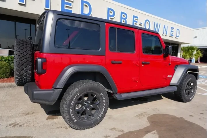 $29988 : Jeep Wrangler Unlimited 2021 image 7