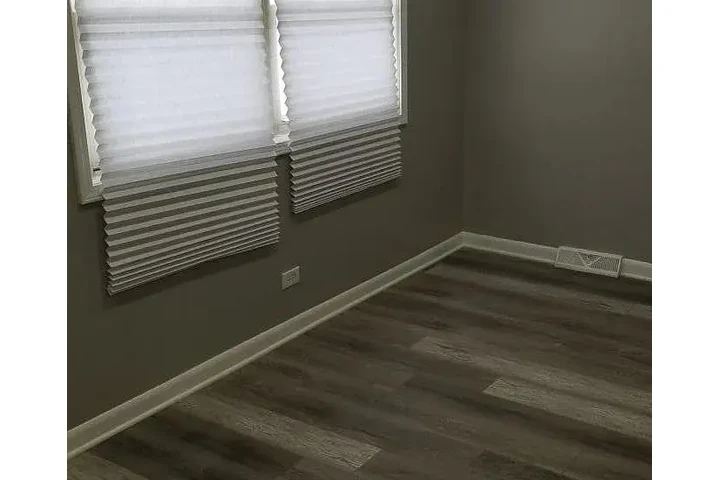 $1350 : HOUSE AVAILABLE IN CHICAGO IL image 7