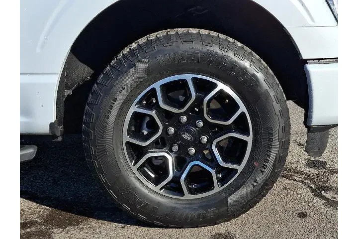 $37995 : Ford F-150 2022 4x4 XL 4dr S image 9