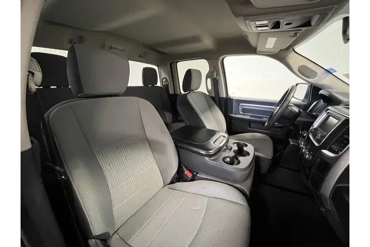 $25431 : Ram 1500 Classic 2024 4x2 SL image 9