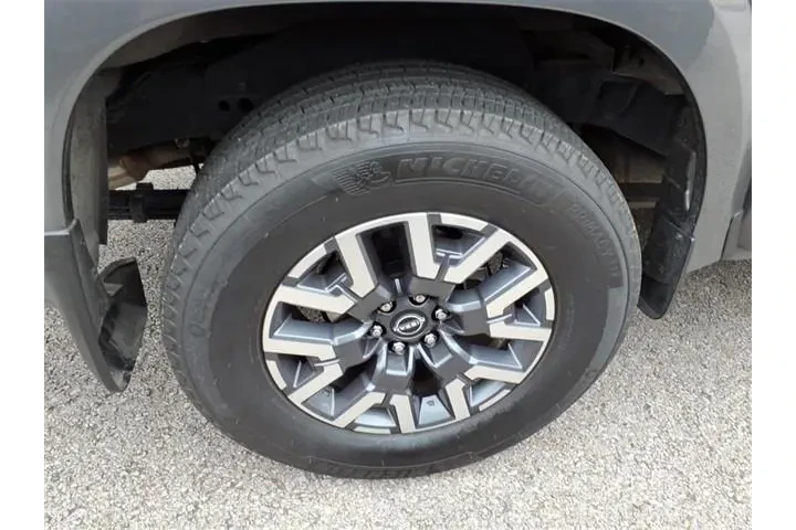 $33985 : Nissan Frontier 2024 4x2 SL image 6