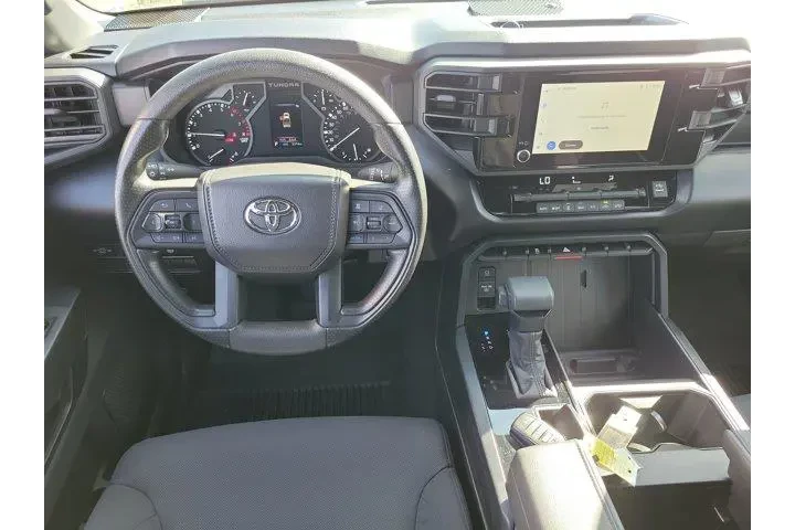 $39500 : Toyota Tundra 2026 4x2 SR 4d image 4