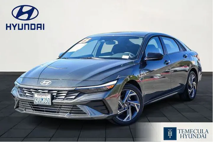 $21000 : Hyundai ELANTRA 2025 SEL Spo image 1