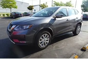 $14599 : 2018 Rogue thumbnail