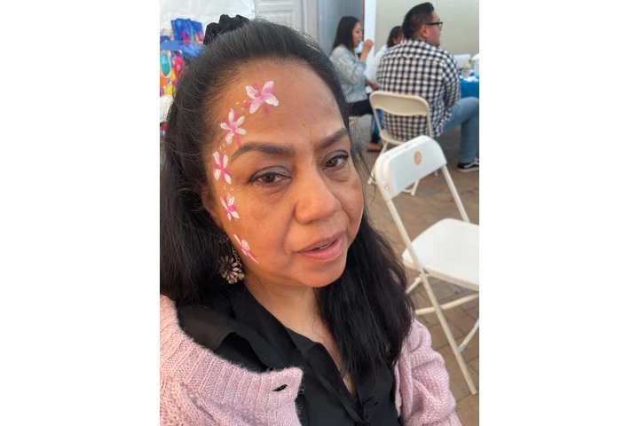 Pinta caritas y globitos image 6