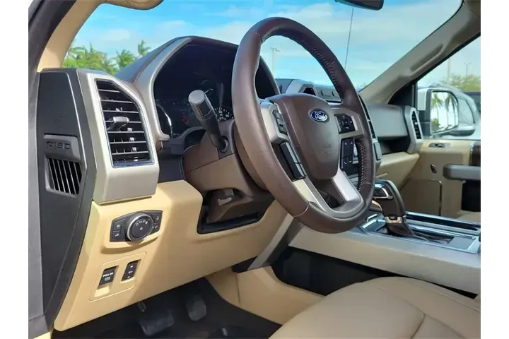 $28990 : Ford F-150 2020 4x2 Lariat 4 image 7