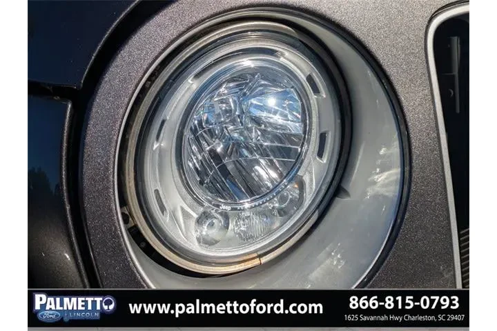 $24585 : Jeep Wrangler Unlimited 2017 image 9