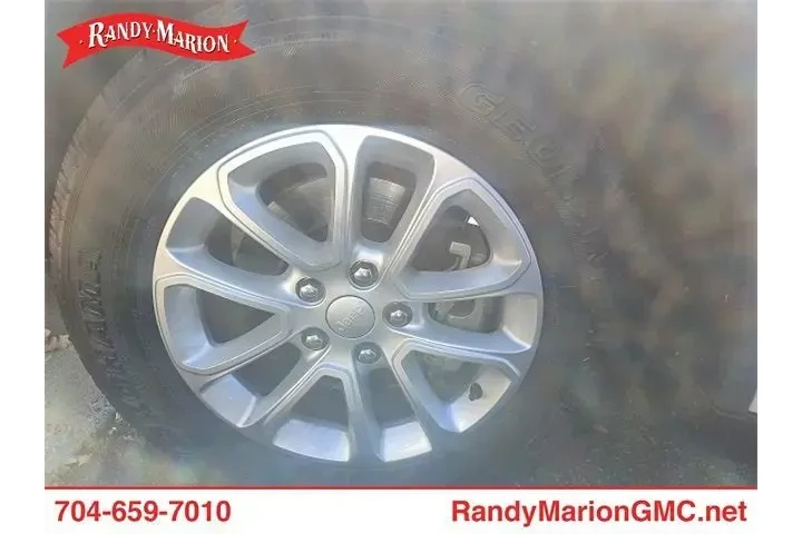 $20988 : Jeep Grand Cherokee 2021 4x2 image 2