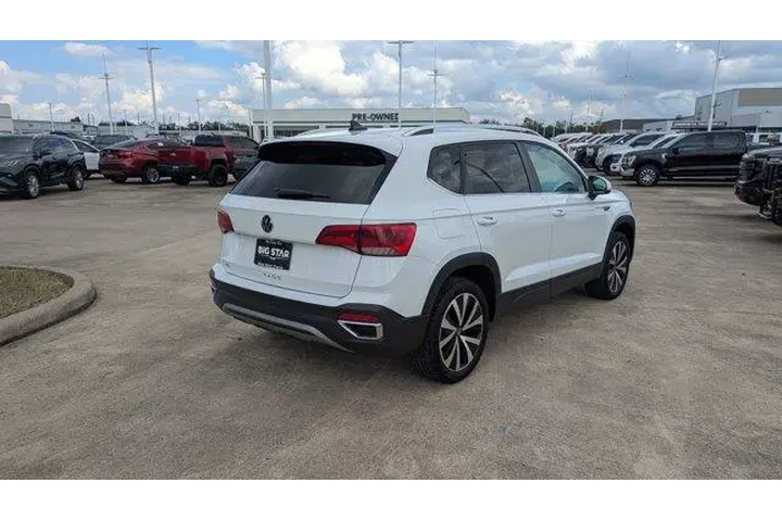 $21295 : Volkswagen Taos 2024 SE 4dr image 3