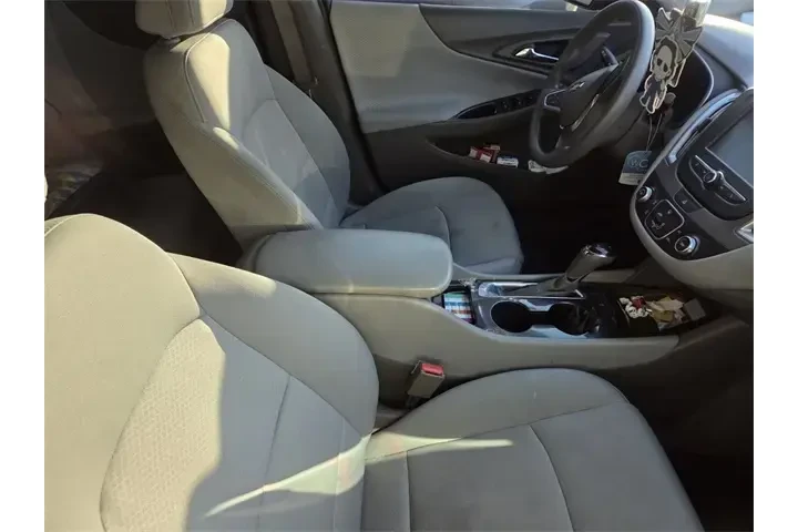 $11990 : Chevrolet Malibu 2018 LS 4dr image 5