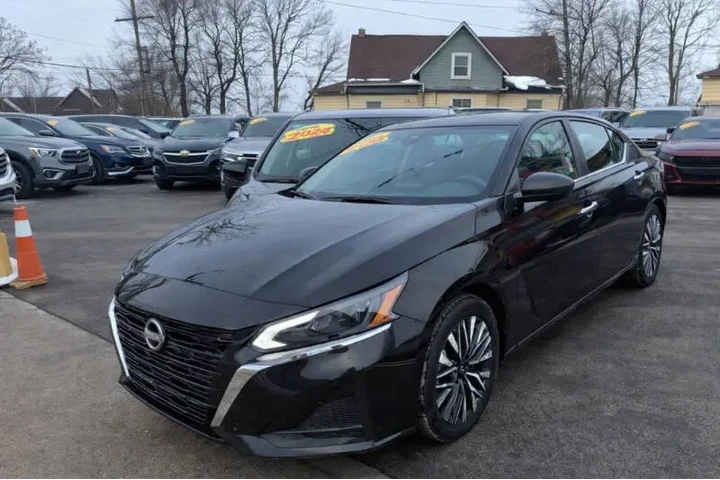 $20995 : 2024 Altima 2.5 SV image 4