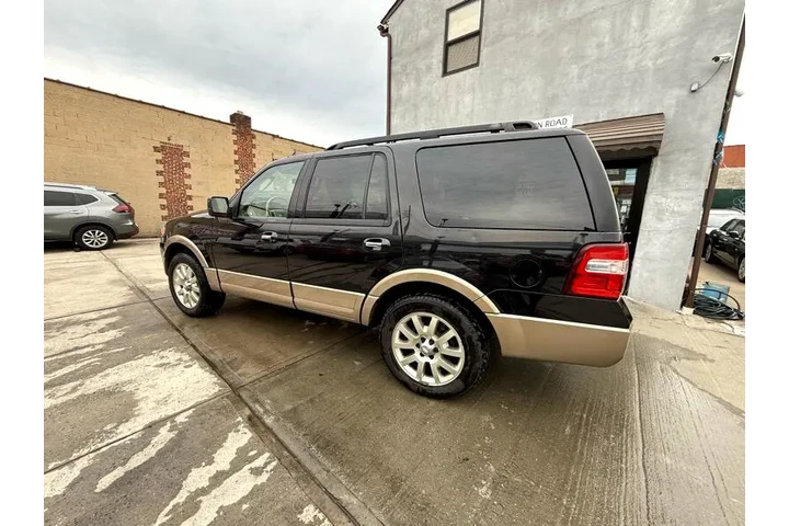 $7500 : 2011 Expedition XLT image 3