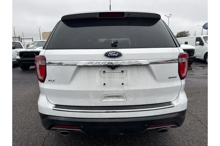 $14997 : Ford Explorer 2018 AWD XLT 4 image 5