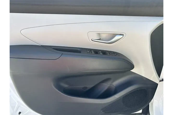 $27030 : Hyundai TUCSON 2025 SE 4dr S image 10