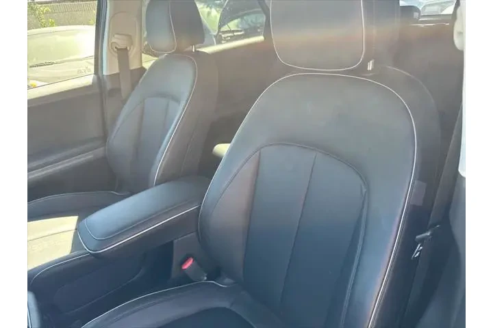 $27995 : Hyundai IONIQ 5 2023 SEL 4dr image 6