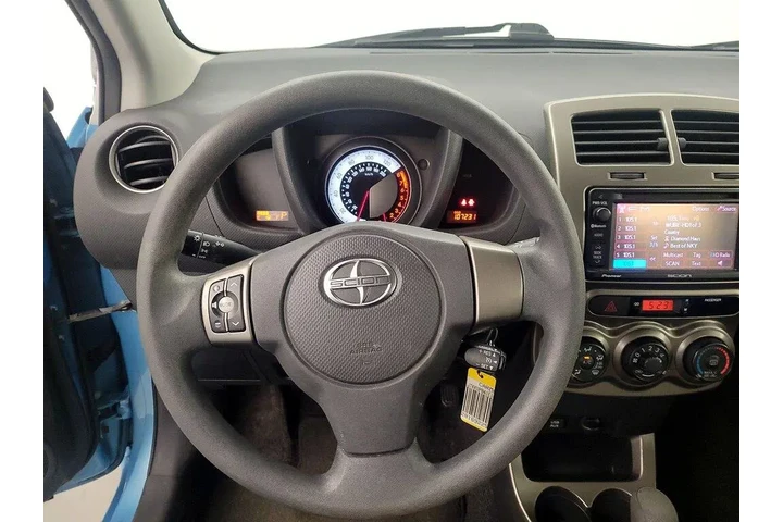 $10998 : Scion xD 2014 Base 4dr Hatch image 10