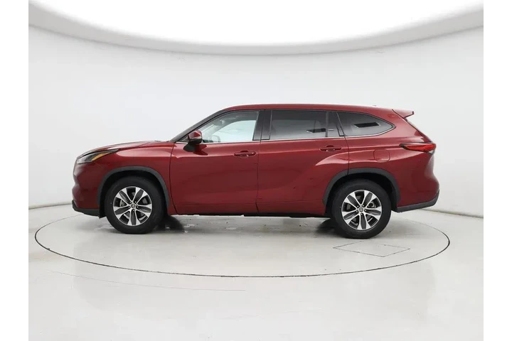 $32998 : Toyota Highlander 2022 XLE 4 image 3
