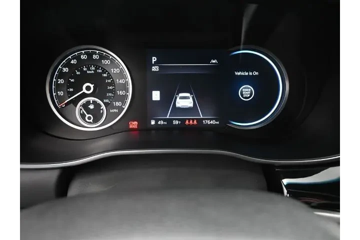 $38958 : Genesis G70 2024 3.3T Sport image 3