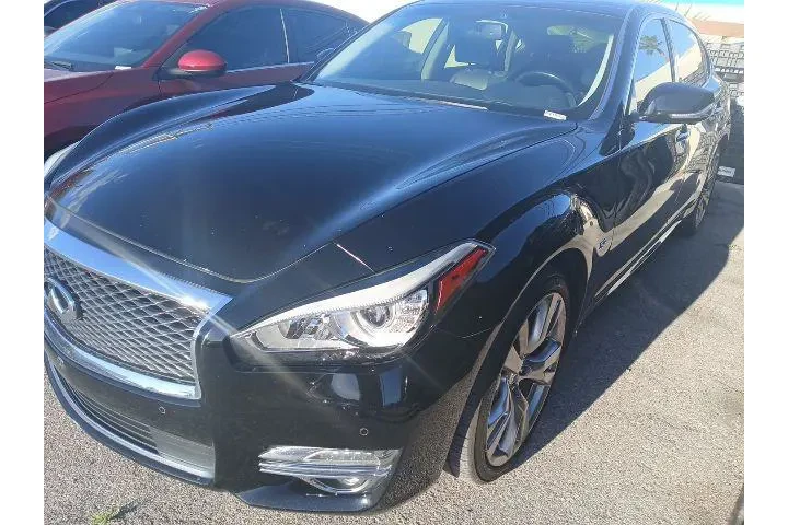 $17888 : INFINITI Q70L 2017 3.7 4dr S image 1