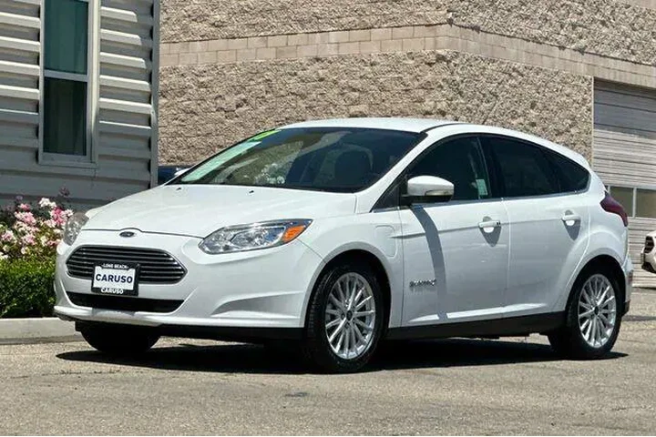 $7575 : Ford Focus 2017 Electric 4dr image 8