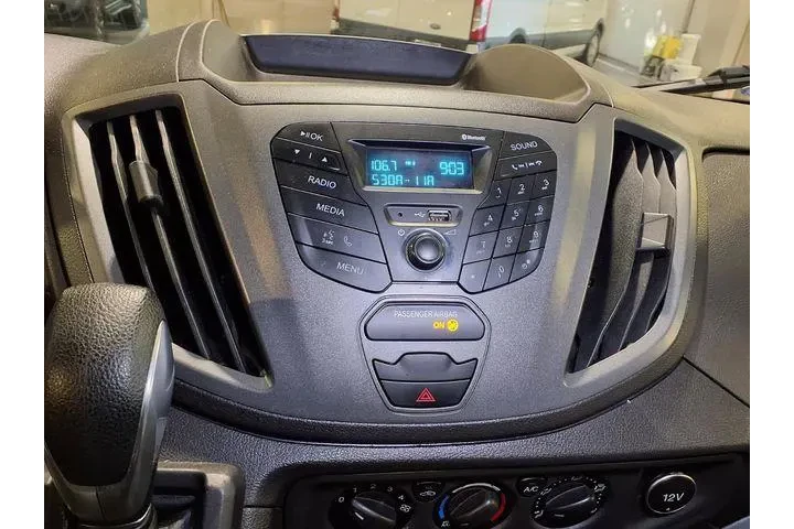 $25998 : Ford Transit 2019 250 3dr SW image 6