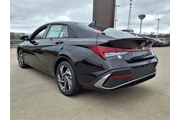 $24361 : Hyundai ELANTRA Hybrid 2025 thumbnail