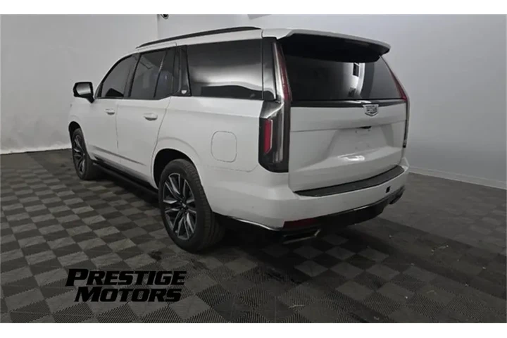 $56695 : 2021 CADILLAC Escalade Sport image 3