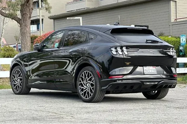 $29312 : Ford Mustang Mach-E 2023 Pre image 6