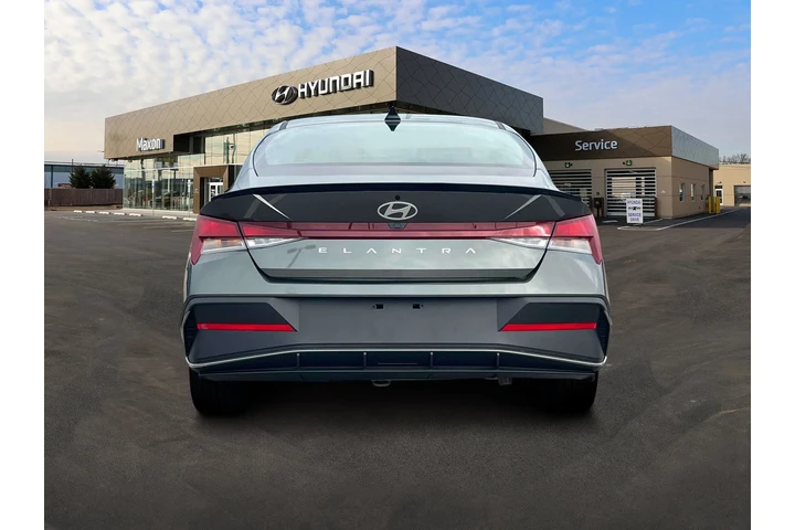 $24272 : Hyundai ELANTRA 2025 SEL Spo image 6