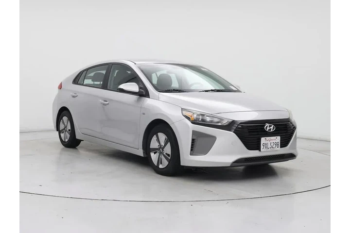 $16998 : Hyundai IONIQ Hybrid 2017 Bl image 1