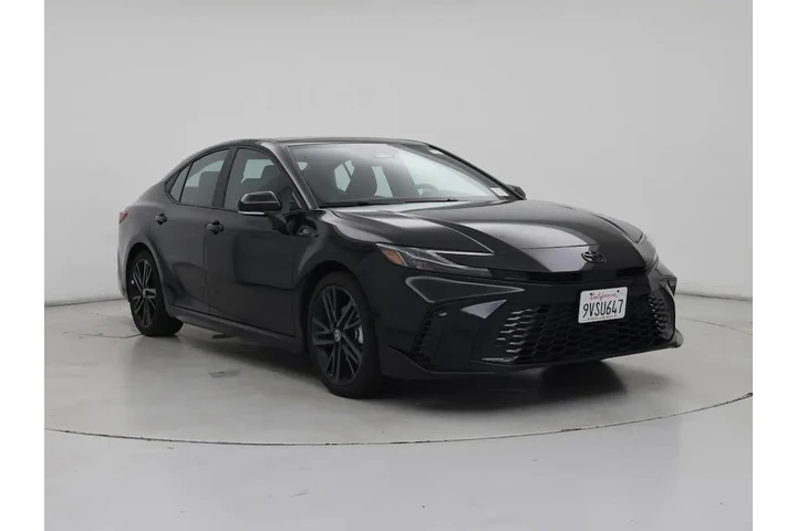 $39998 : Toyota Camry 2025 SE 4dr Sed image 1